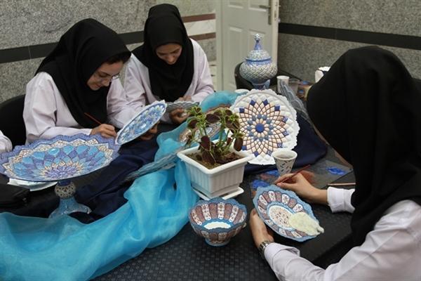 تولید 1260 میلیارد ریال صنایع دستی در سال 96 در استان مرکزی